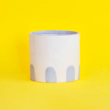 Load image into Gallery viewer, Manu / Ceramic Pot