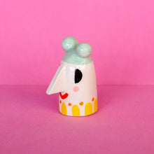 Load image into Gallery viewer, Laura, Nosy People - Handmade Ceramic Sculpture