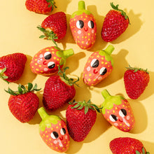 Load image into Gallery viewer, Fearless Strawberry / Tiny Ceramic Sculptures
