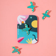 Load image into Gallery viewer, Bird // Pin
