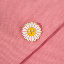 Load image into Gallery viewer, Flower // Pin
