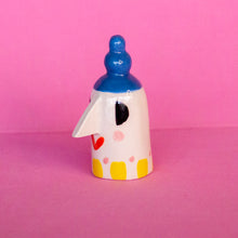 Load image into Gallery viewer, Flora, Nosy People - Handmade Ceramic Sculpture
