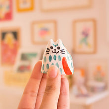 Load image into Gallery viewer, Baby Cats /  Tiny Ceramic Sculptures
