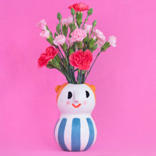 Load image into Gallery viewer, Lola / Ceramic Vase
