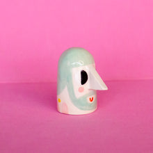 Load image into Gallery viewer, Maximino, Nosy People - Handmade Ceramic Sculpture
